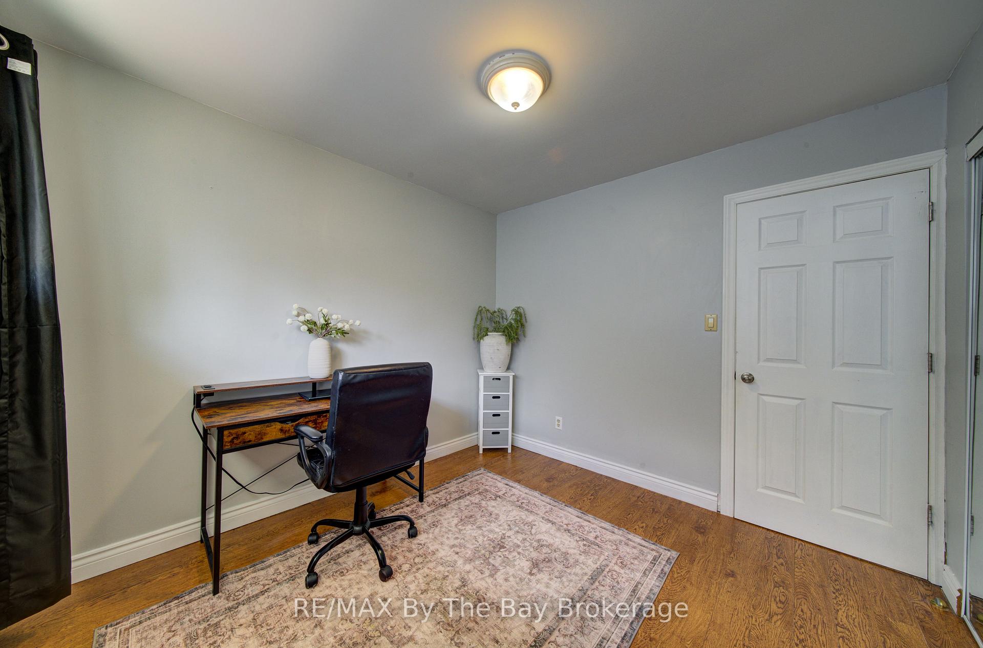 Photo 23 of 4 Watts Crescent, Collingwood — HOMEH