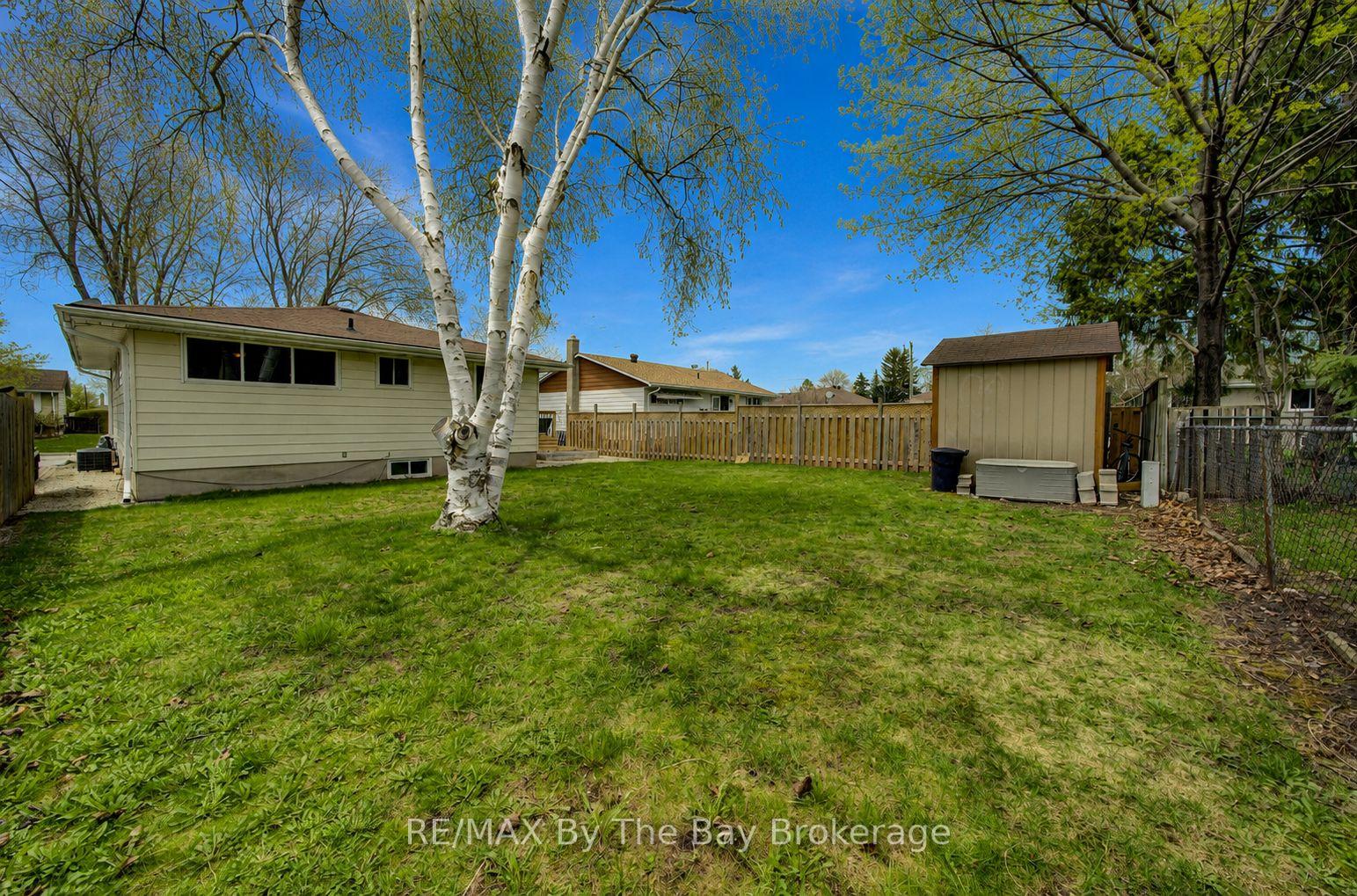 Photo 43 of 4 Watts Crescent, Collingwood — HOMEH