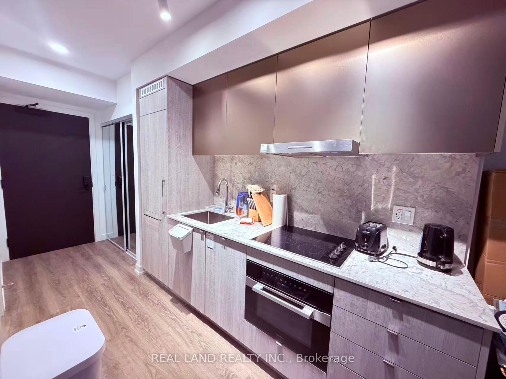 Photo 1 of Unit 609, 771 Yonge Street, Toronto, The Annex — HOMEH