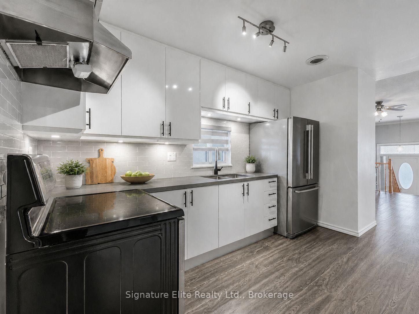 Photo 11 of 44 Westbourne Avenue, Scarborough, Clairlea-Birchmount — HOMEH