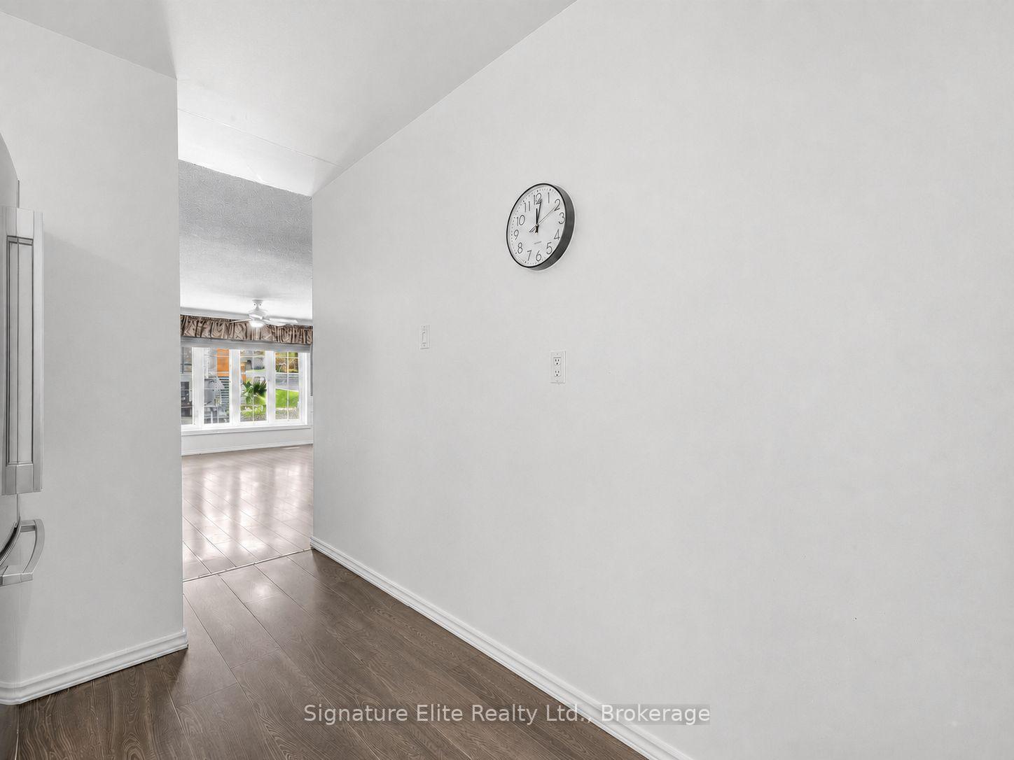 Photo 15 of 44 Westbourne Avenue, Scarborough, Clairlea-Birchmount — HOMEH