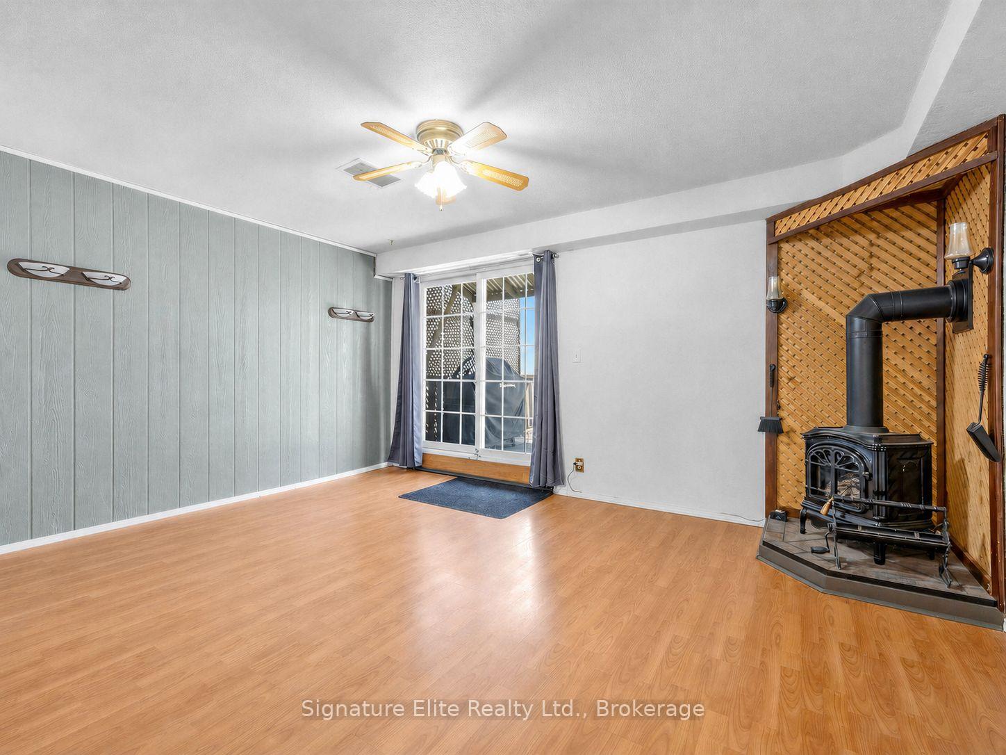 Photo 23 of 44 Westbourne Avenue, Scarborough, Clairlea-Birchmount — HOMEH