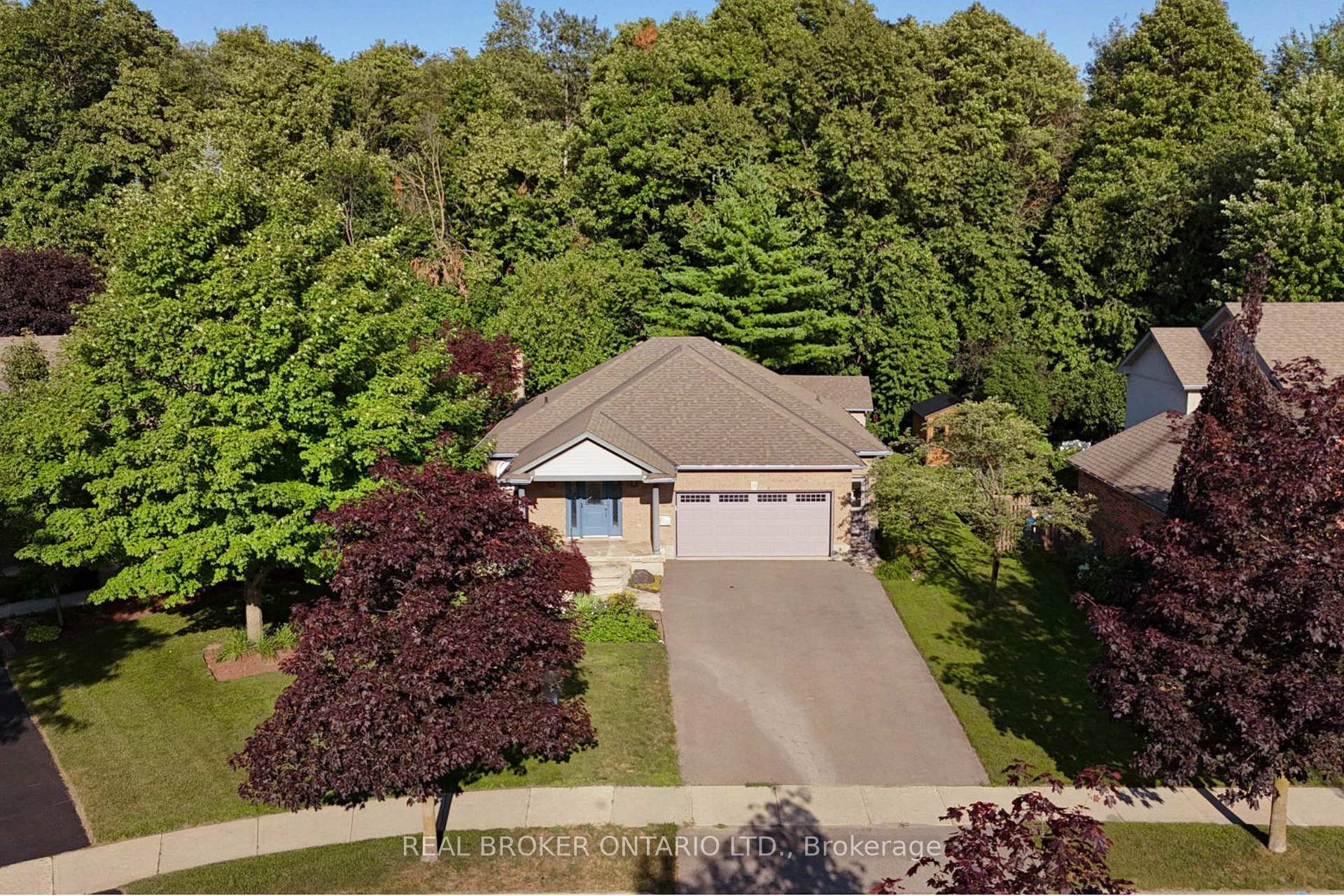 Photo 5 of 13 Burlwood Drive, Woolwich, Confederation Heights — HOMEH