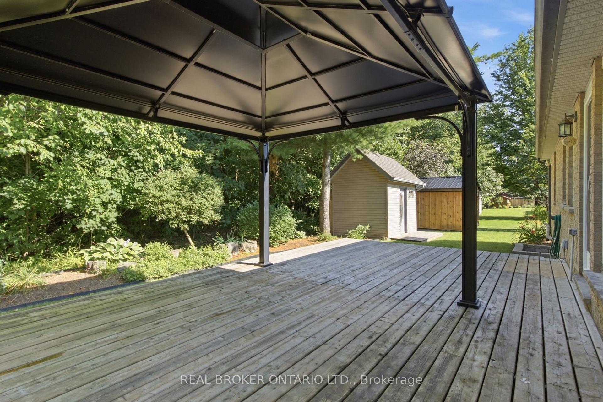 Photo 6 of 13 Burlwood Drive, Woolwich, Confederation Heights — HOMEH