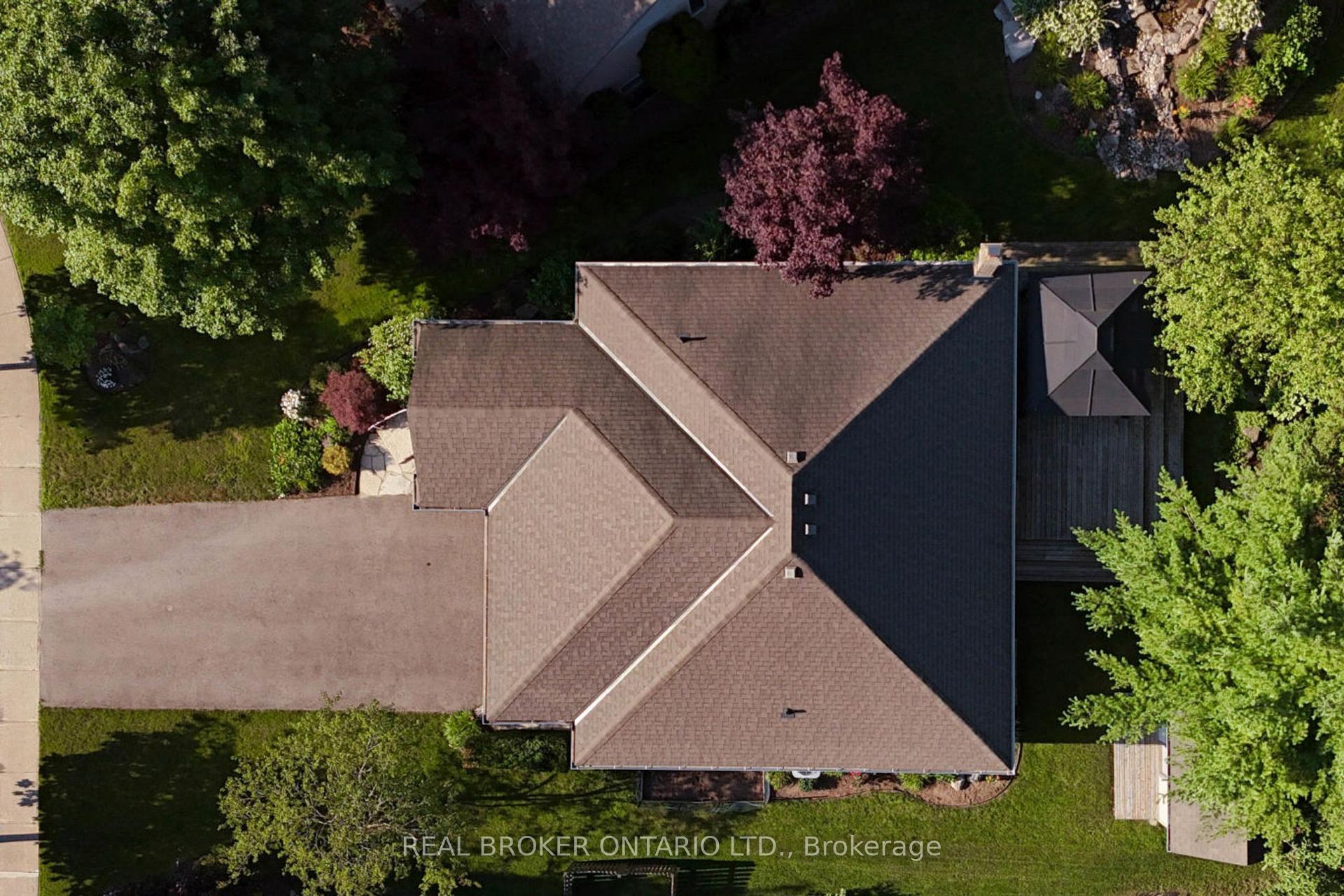 Photo 14 of 13 Burlwood Drive, Woolwich, Confederation Heights — HOMEH
