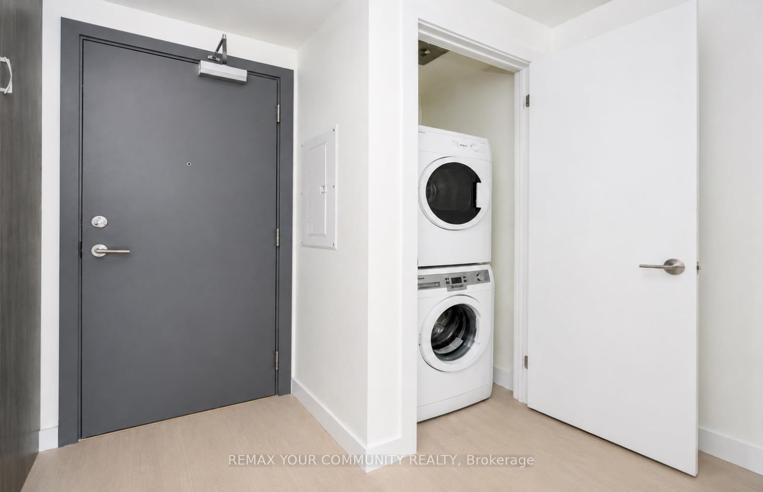 Photo 12 of Unit 503, 246 Logan Avenue, Toronto, South Riverdale — HOMEH