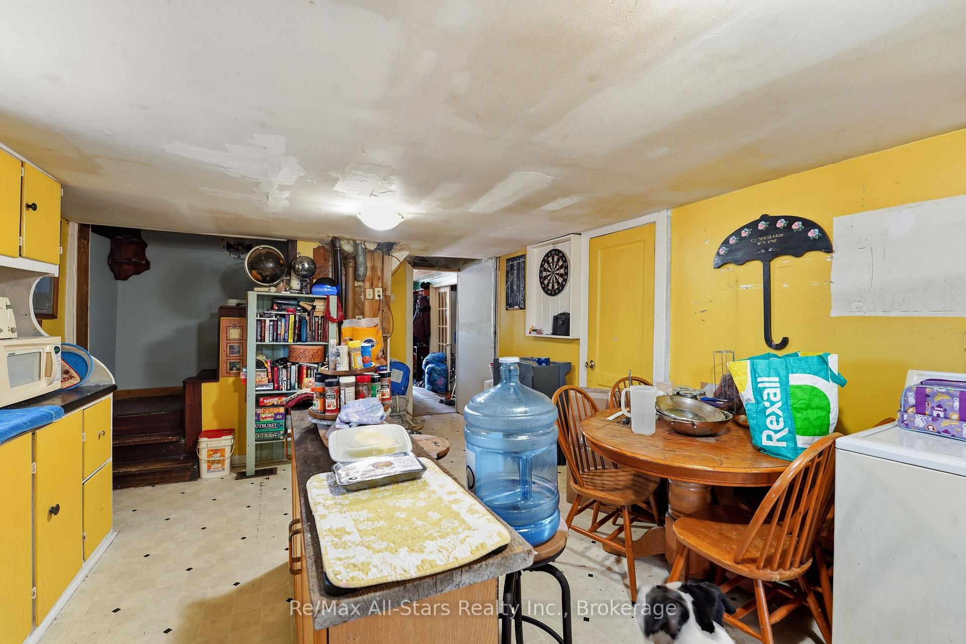 Photo 17 of 106 Bond Street E, Kawartha Lakes, Fenelon Falls — HOMEH