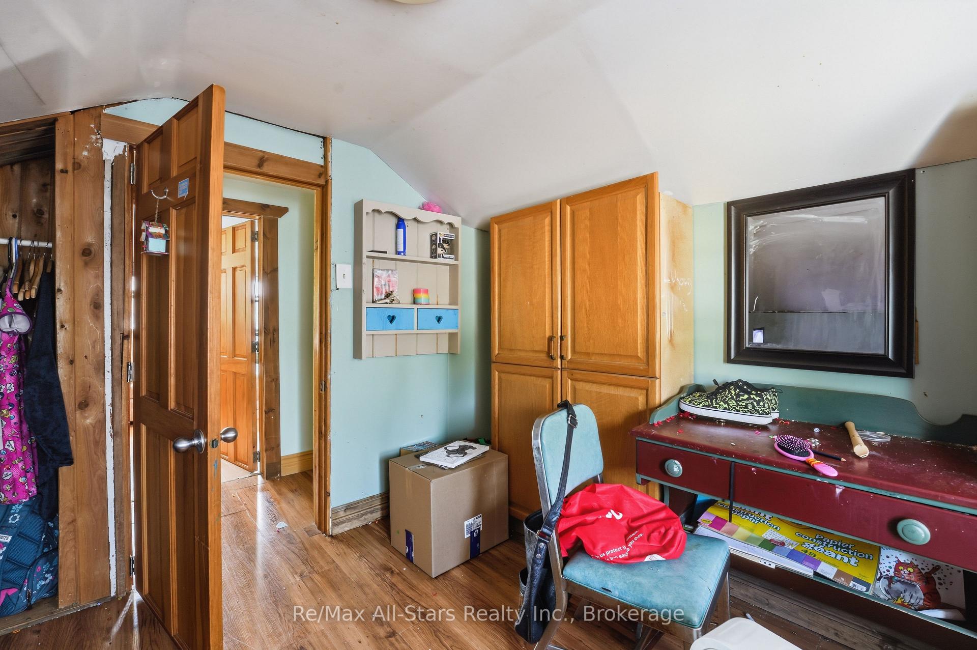 Photo 27 of 106 Bond Street E, Kawartha Lakes, Fenelon Falls — HOMEH
