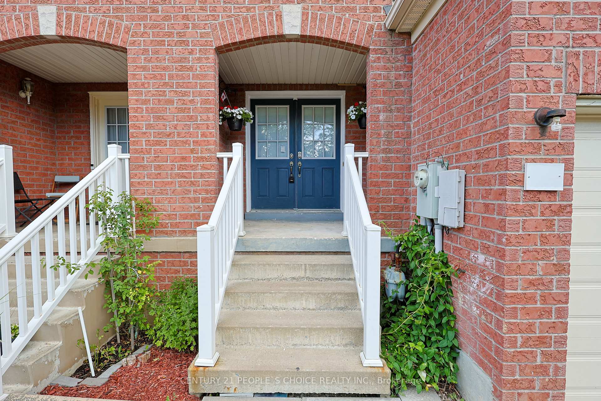 Photo 4 of 97 Zia Dodda Crescent, Brampton, Bram East — HOMEH
