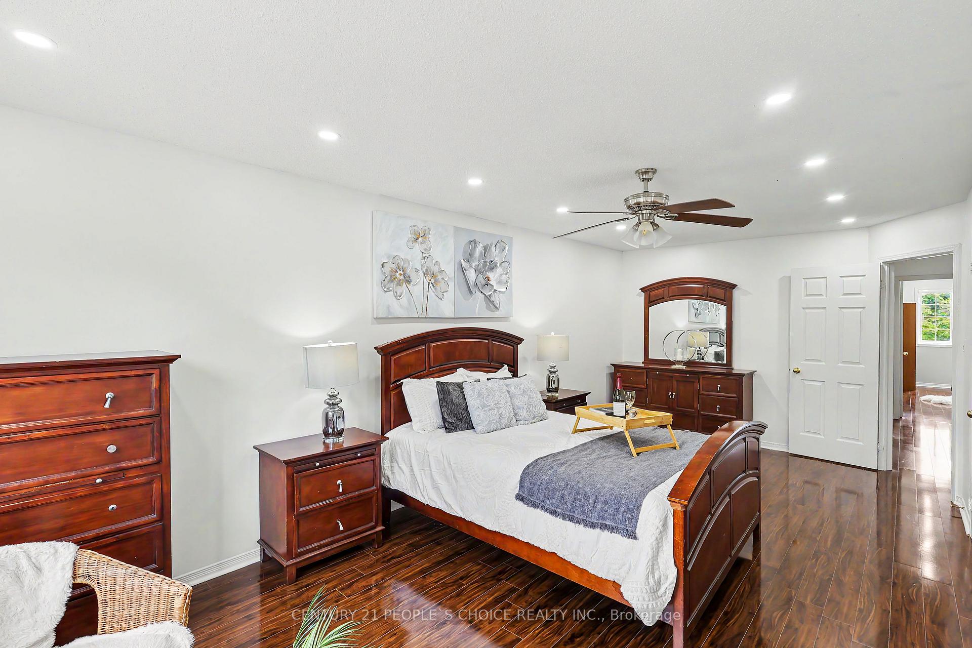 Photo 25 of 97 Zia Dodda Crescent, Brampton, Bram East — HOMEH