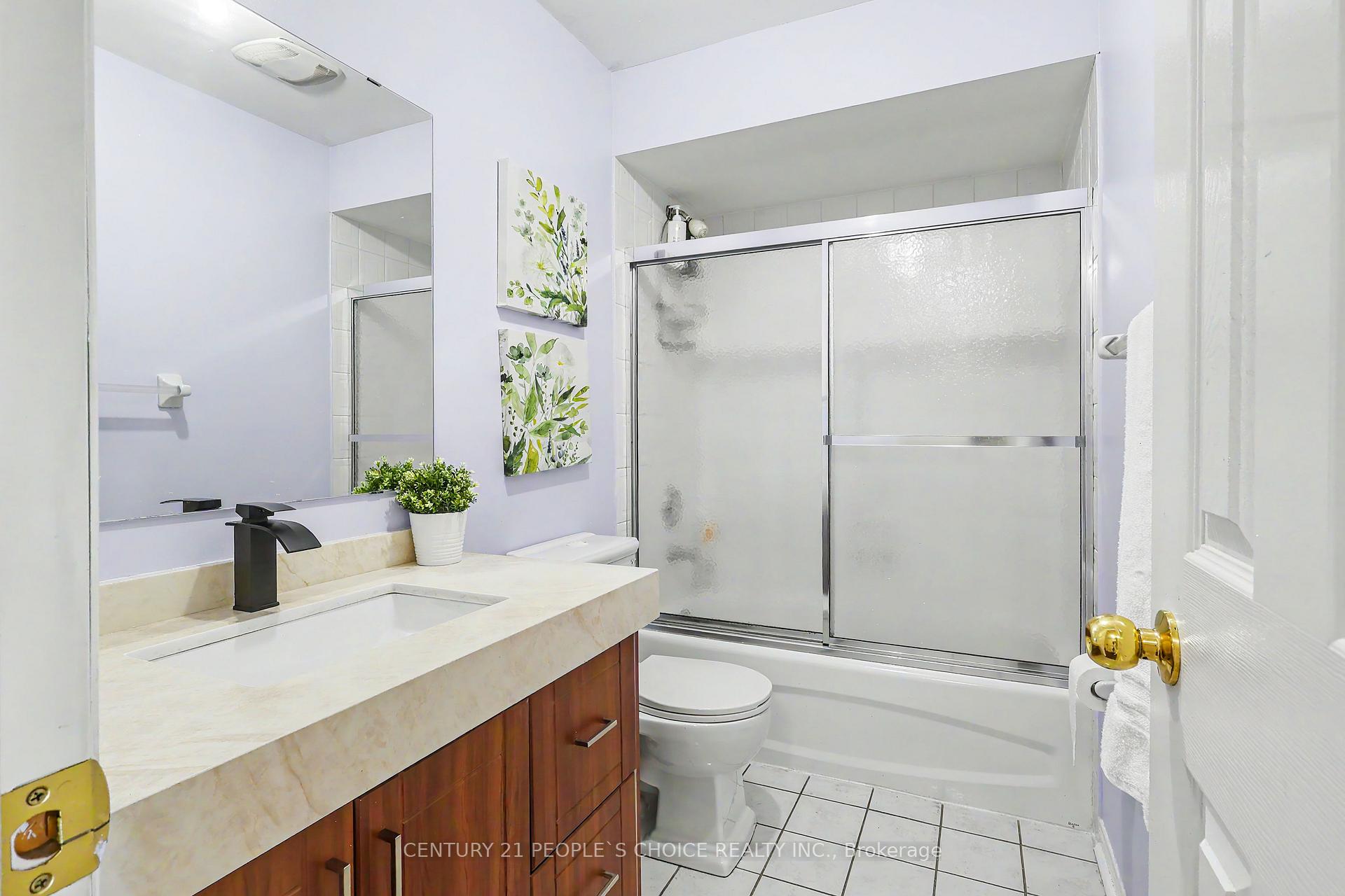 Photo 31 of 97 Zia Dodda Crescent, Brampton, Bram East — HOMEH