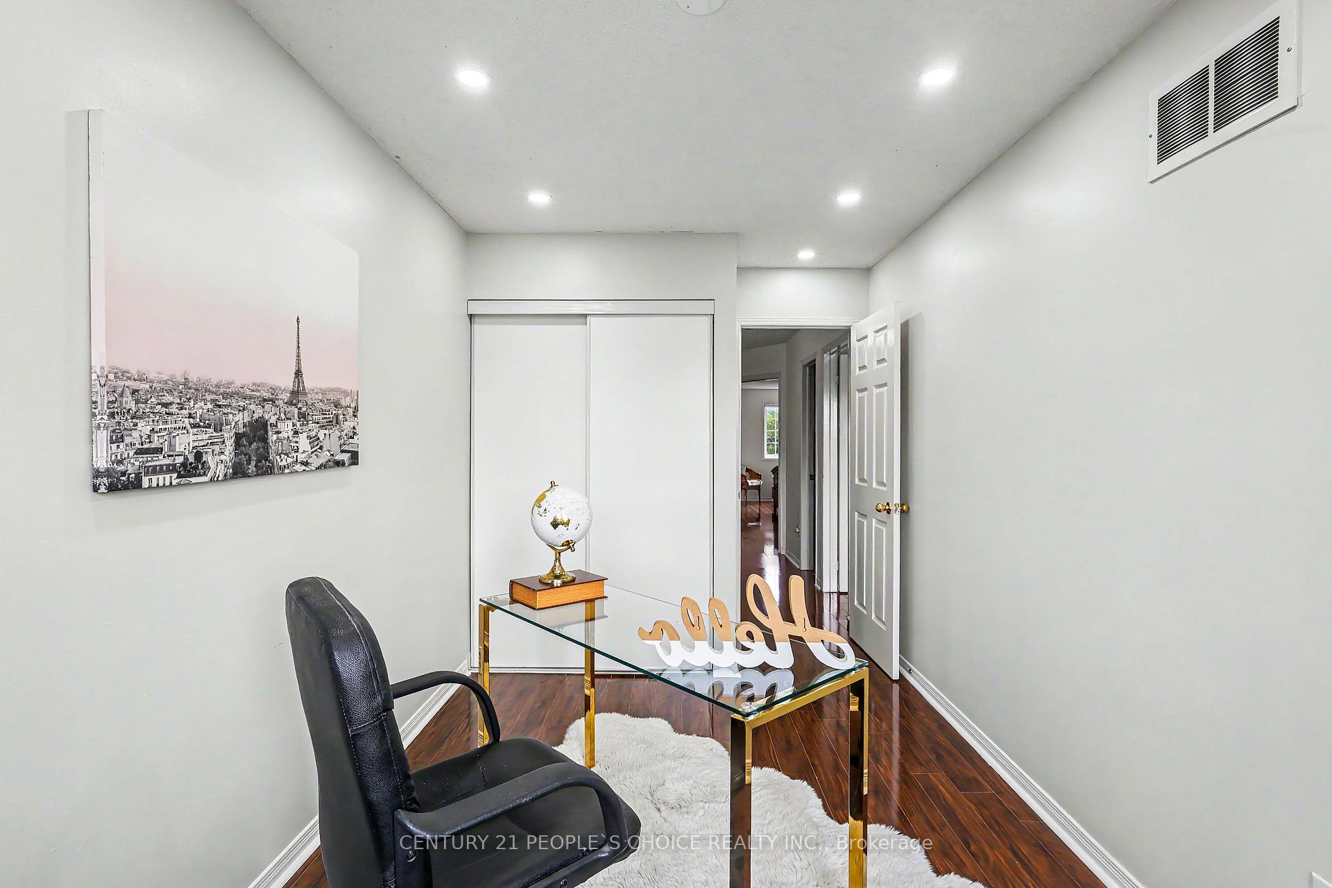 Photo 33 of 97 Zia Dodda Crescent, Brampton, Bram East — HOMEH