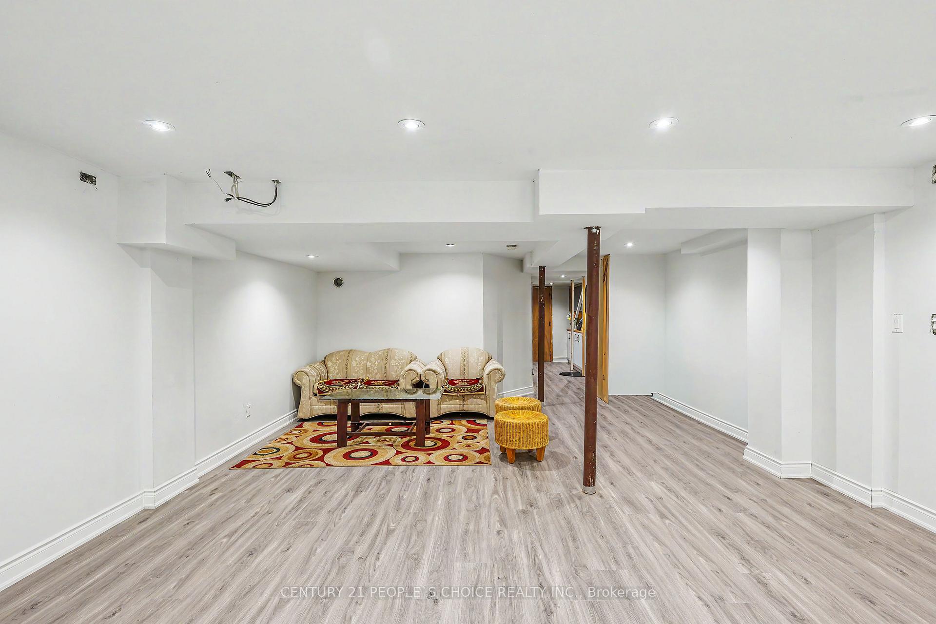 Photo 38 of 97 Zia Dodda Crescent, Brampton, Bram East — HOMEH