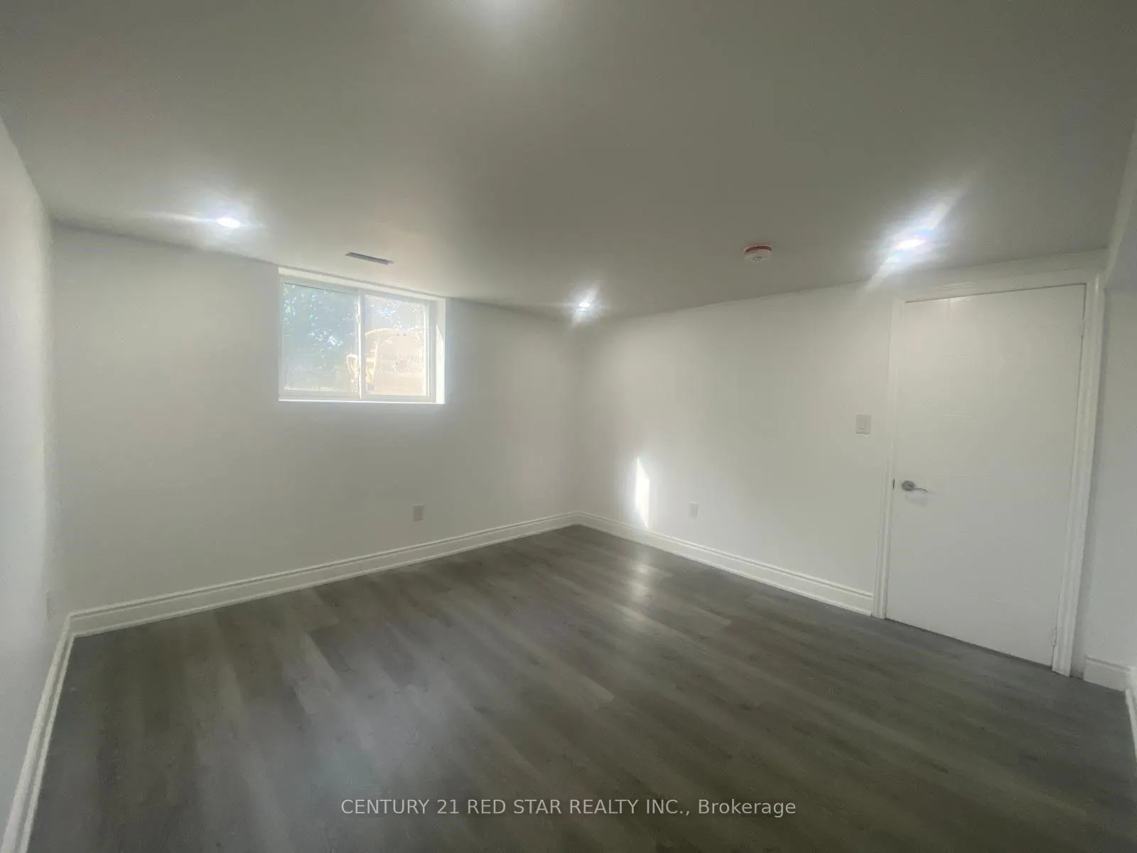 Photo 4 of 57 Norfield Crescent, Etobicoke, Elms-Old Rexdale — HOMEH