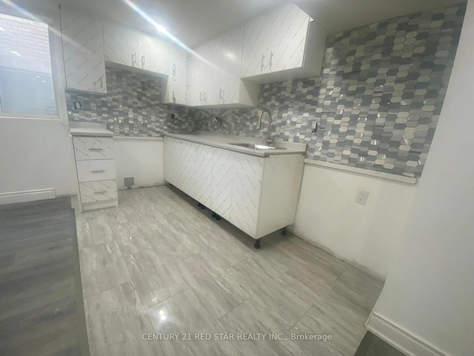 Photo 6 of 57 Norfield Crescent, Etobicoke, Elms-Old Rexdale — HOMEH