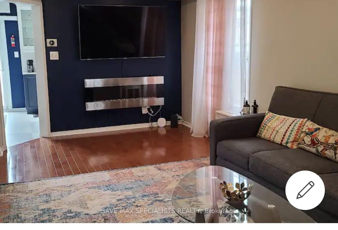 Photo 4 of 1393 Inuit Trail, Mississauga, Meadowvale Village — HOMEH