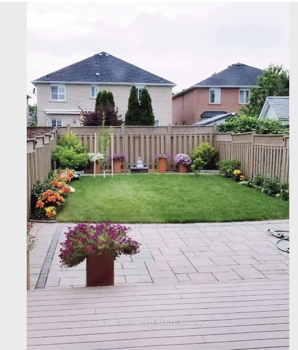 Photo 11 of 1393 Inuit Trail, Mississauga, Meadowvale Village — HOMEH