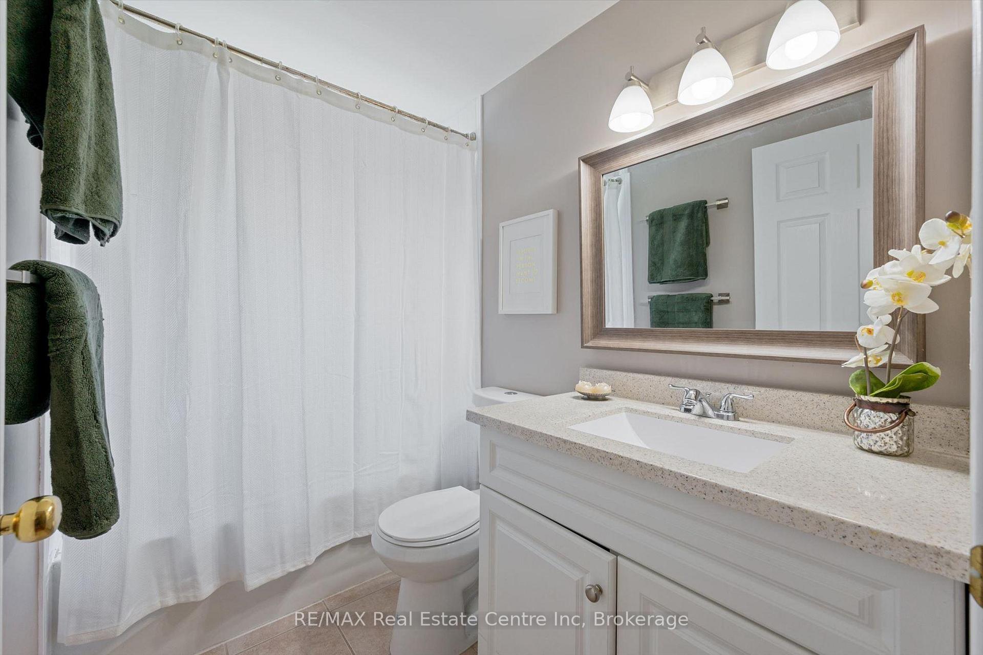 Photo 10 of 35 Golfview Road, Guelph, Victoria North — HOMEH