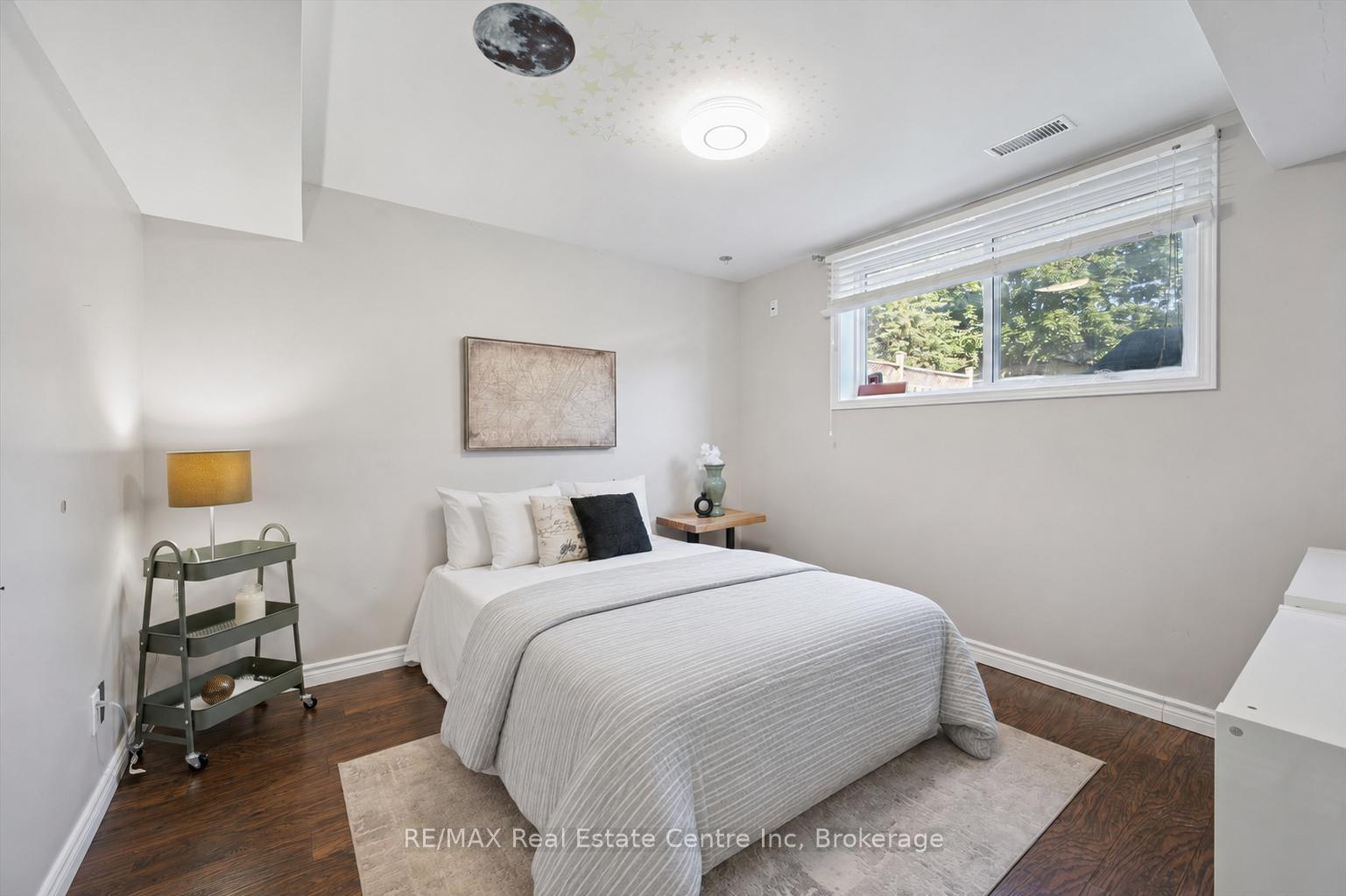 Photo 15 of 35 Golfview Road, Guelph, Victoria North — HOMEH