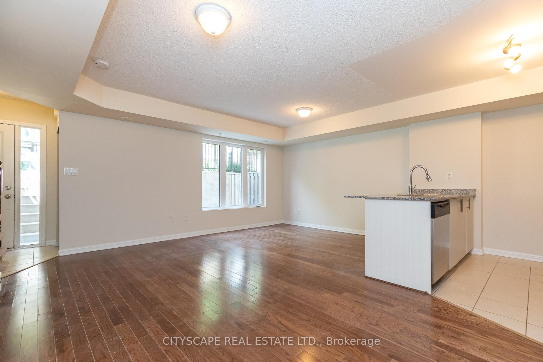 Photo 4 of Unit 115, 9 Foundry Avenue, Toronto, Dovercourt-Wallace Emerson-Junction — HOMEH