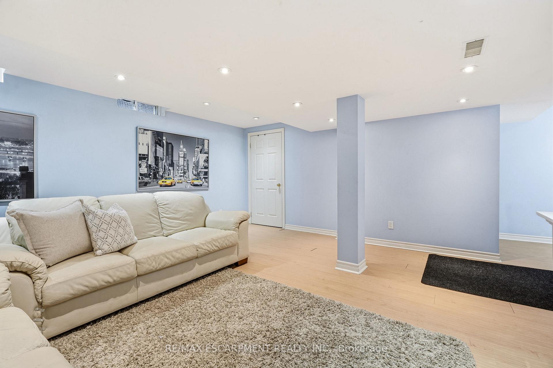 Photo 27 of 2463 Carberry Way, Oakville, Westmount — HOMEH