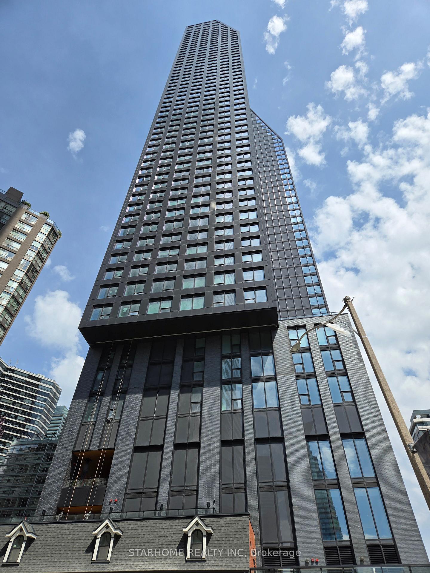 Photo 1 of Unit 4615, 8 Wellesley Street W, Toronto, Bay Street Corridor — HOMEH
