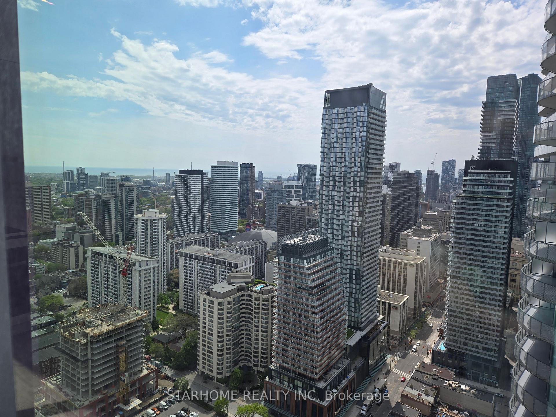Photo 6 of Unit 4615, 8 Wellesley Street W, Toronto, Bay Street Corridor — HOMEH