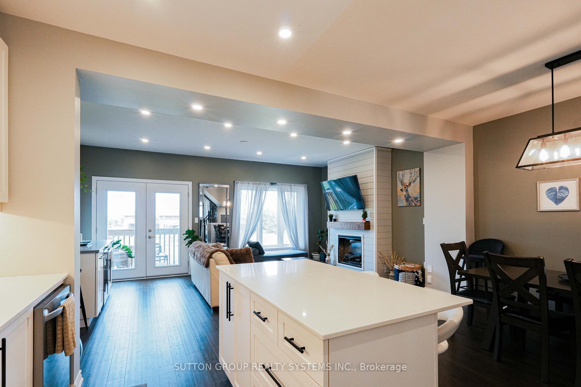Photo 8 of 4883 Connor Drive, Lincoln, Beamsville — HOMEH