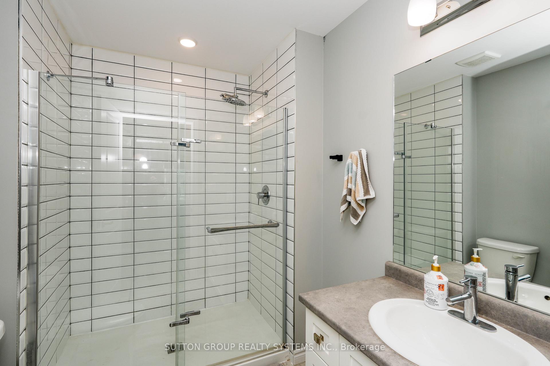 Photo 21 of 4883 Connor Drive, Lincoln, Beamsville — HOMEH