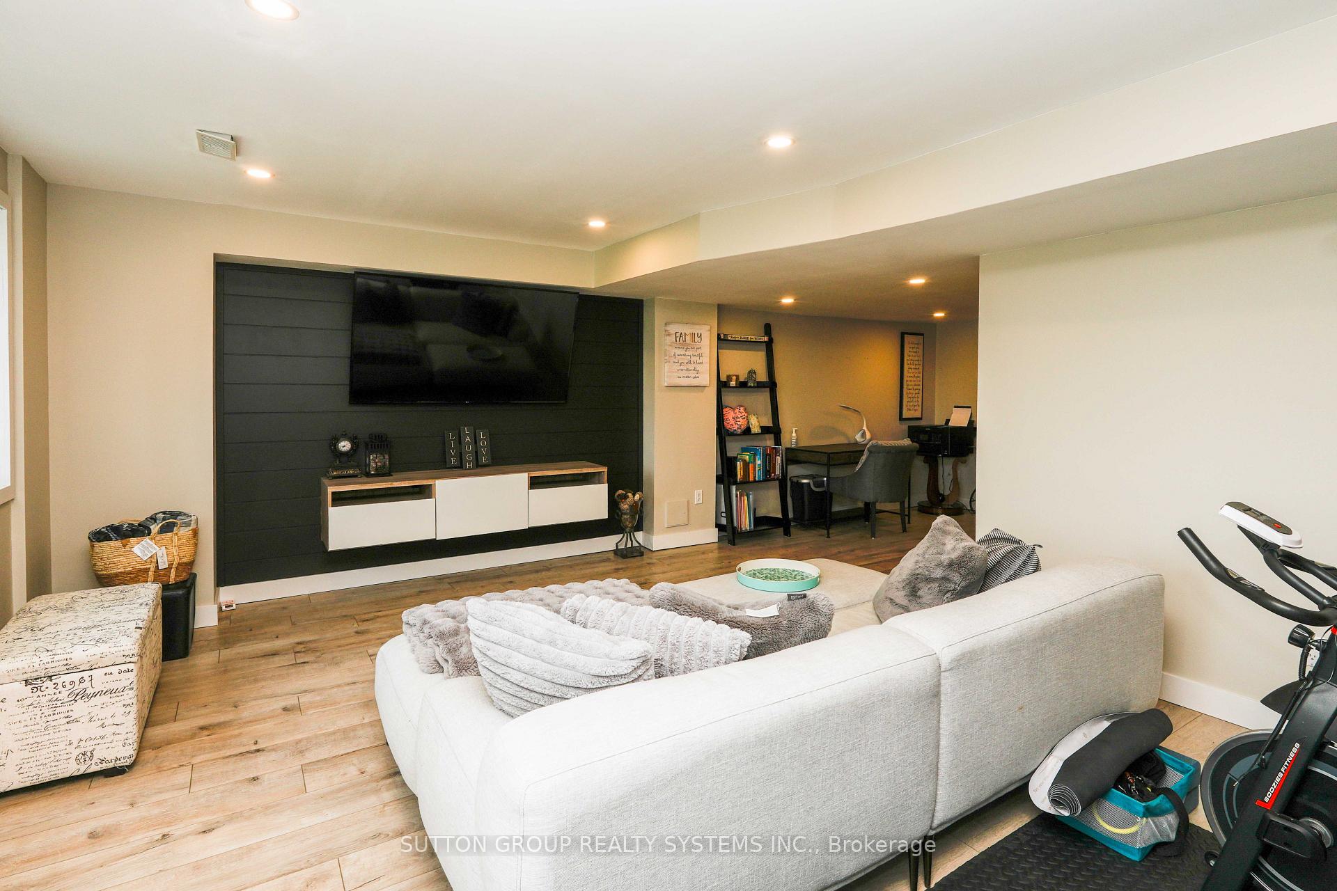 Photo 27 of 4883 Connor Drive, Lincoln, Beamsville — HOMEH