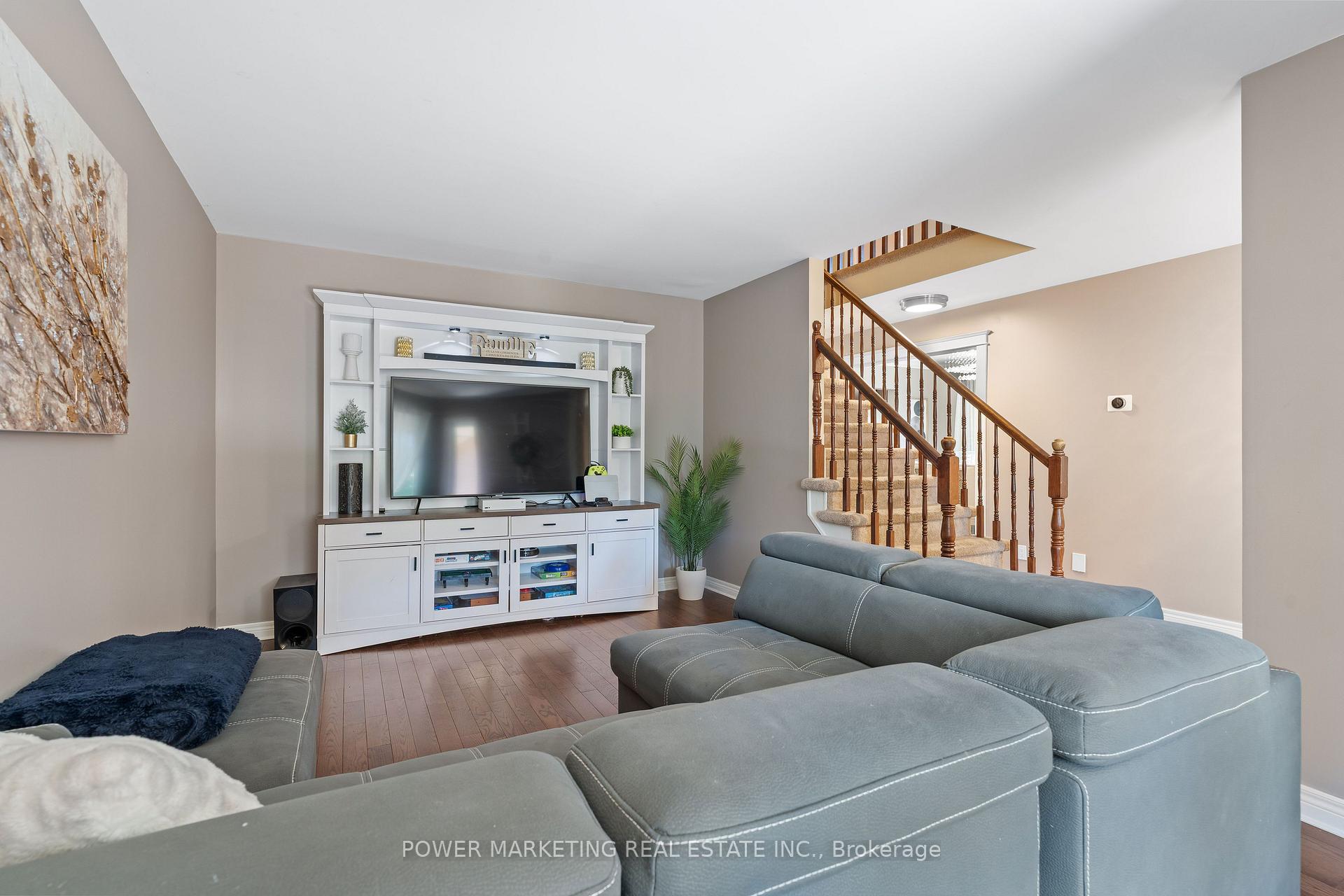 Photo 41 of 770 Beauregard Crescent, Ottawa, Fallingbrook/Ridgemount — HOMEH