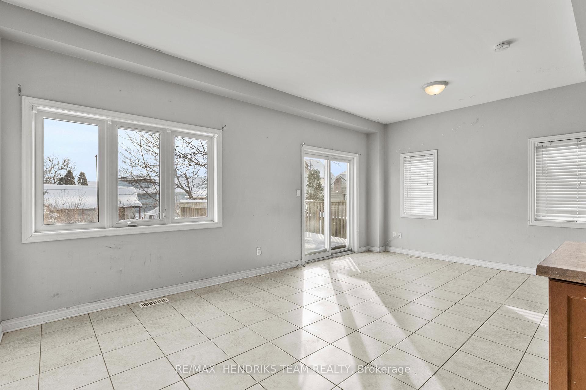 Photo 11 of 2 Townline Road E, Thorold, Thorold Downtown — HOMEH