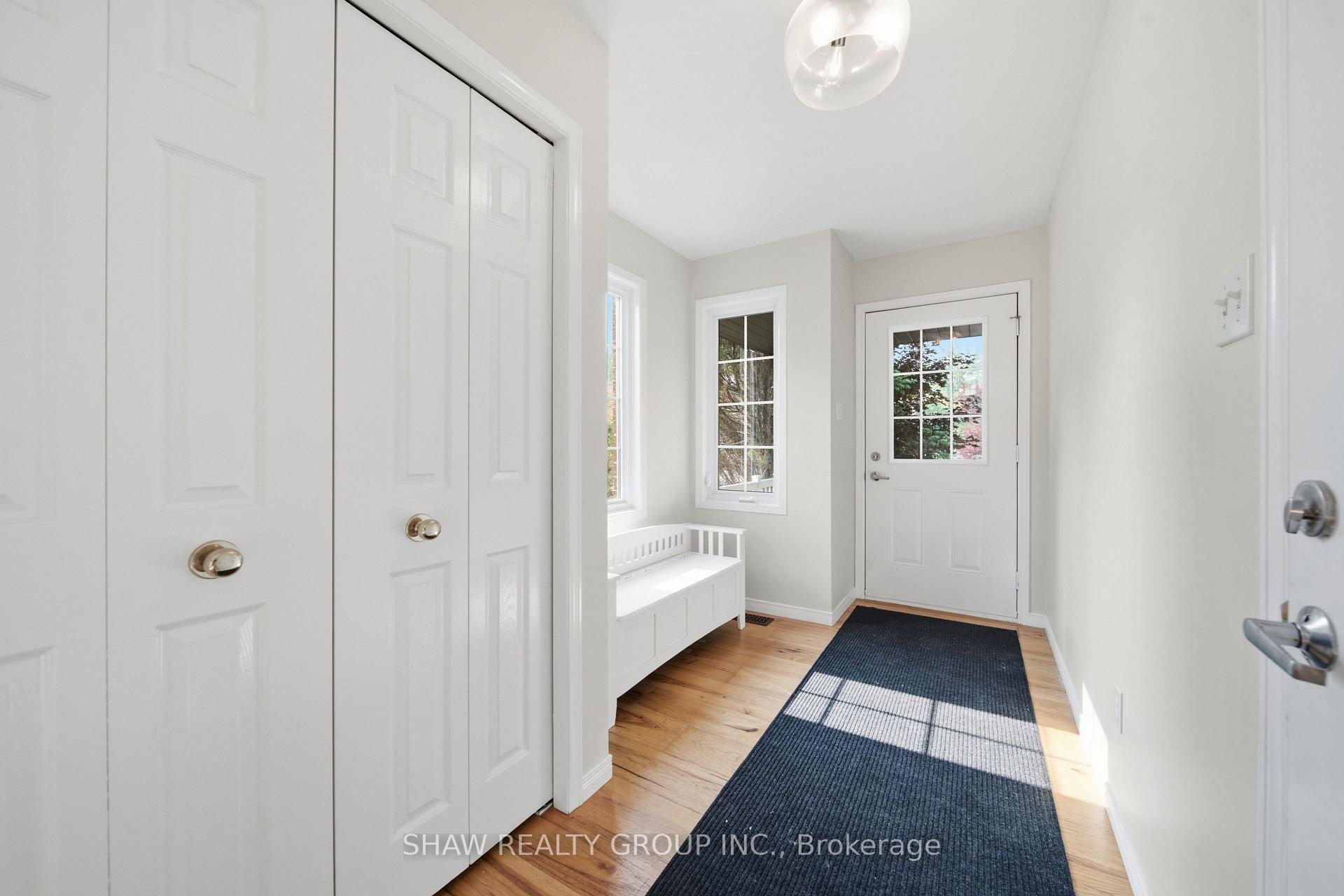 Photo 2 of 610 Violet Street, Waterloo, Columbia Forest/Clair Hills — HOMEH