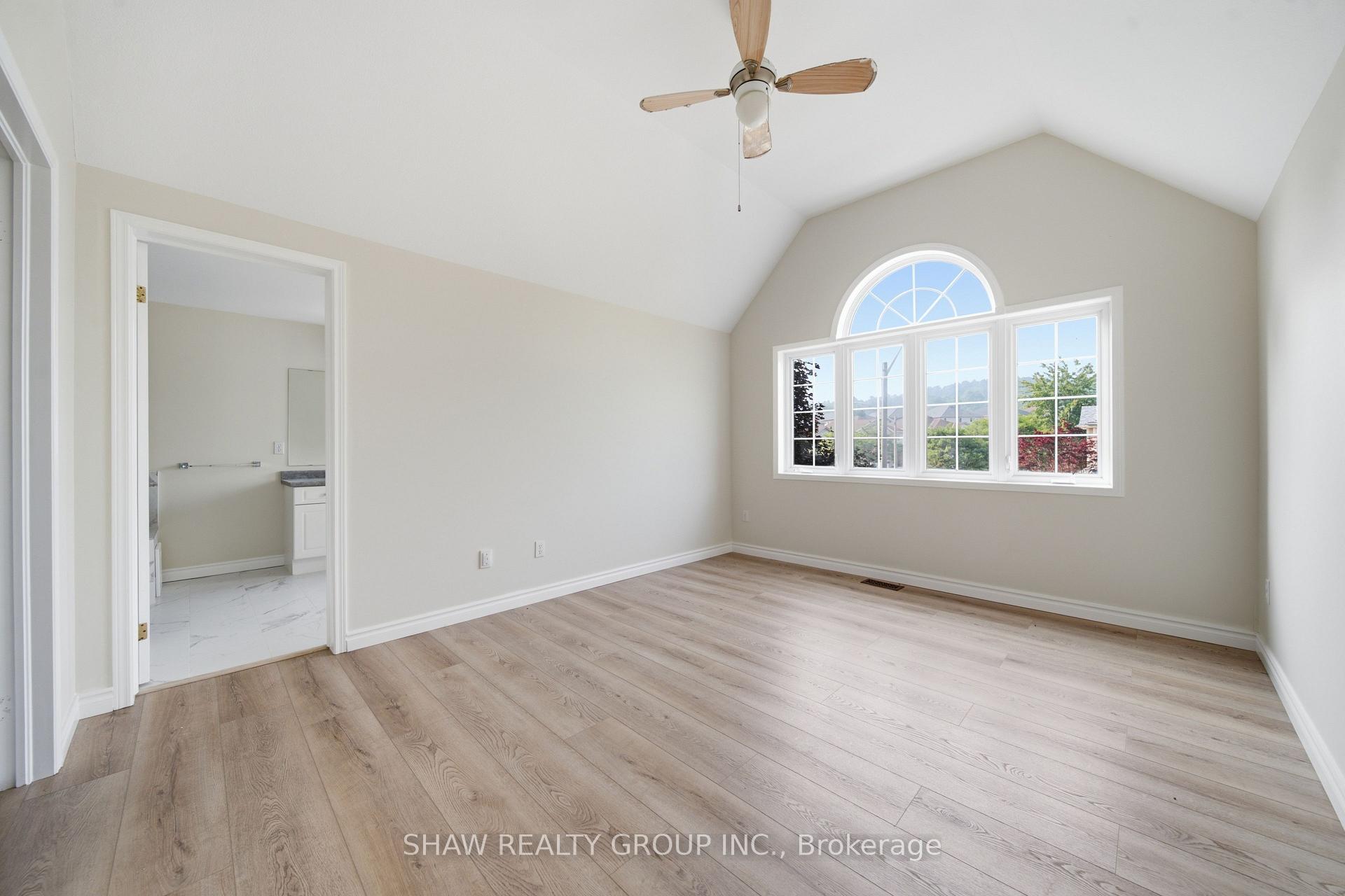 Photo 23 of 610 Violet Street, Waterloo, Columbia Forest/Clair Hills — HOMEH