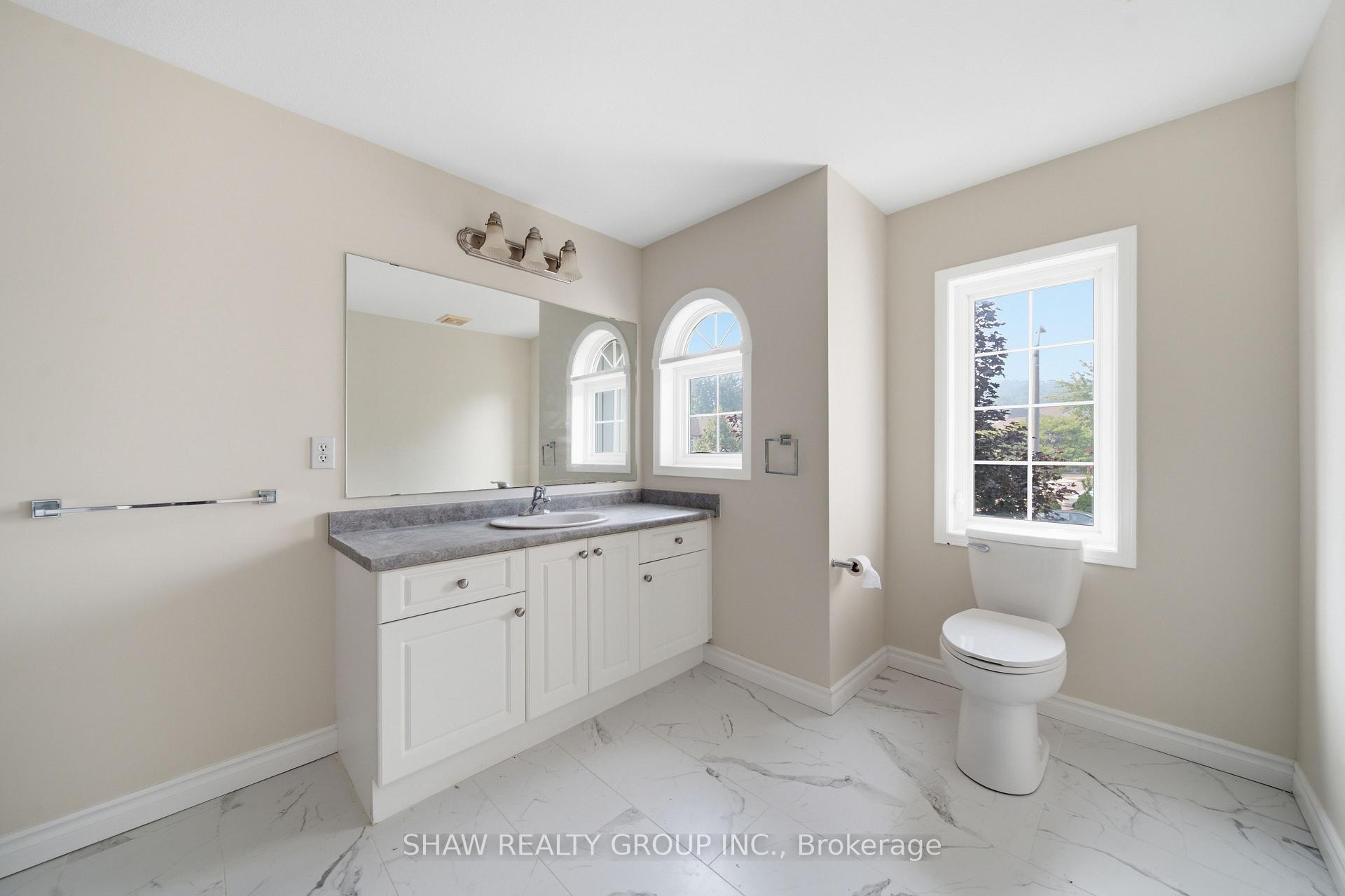 Photo 25 of 610 Violet Street, Waterloo, Columbia Forest/Clair Hills — HOMEH