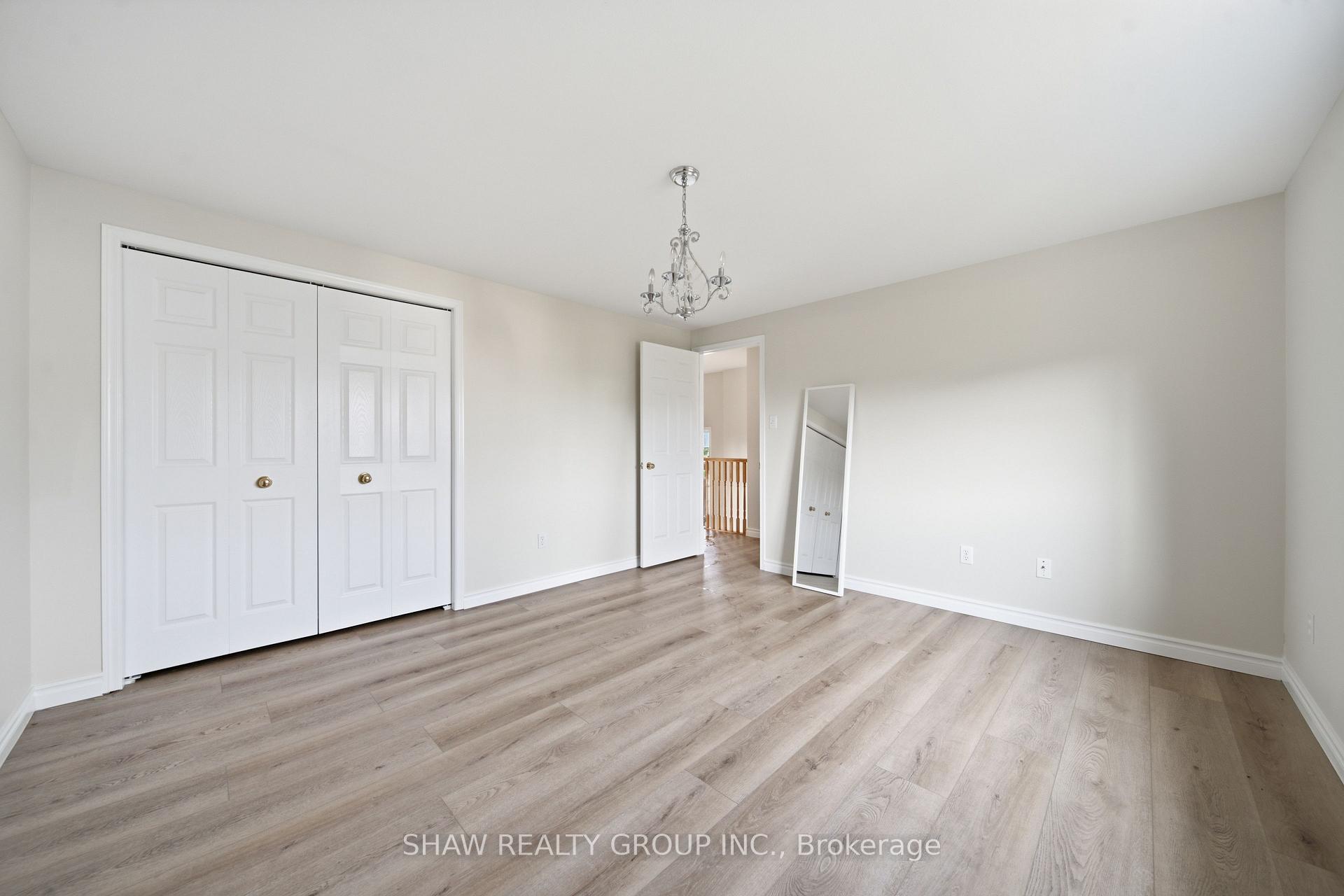 Photo 33 of 610 Violet Street, Waterloo, Columbia Forest/Clair Hills — HOMEH