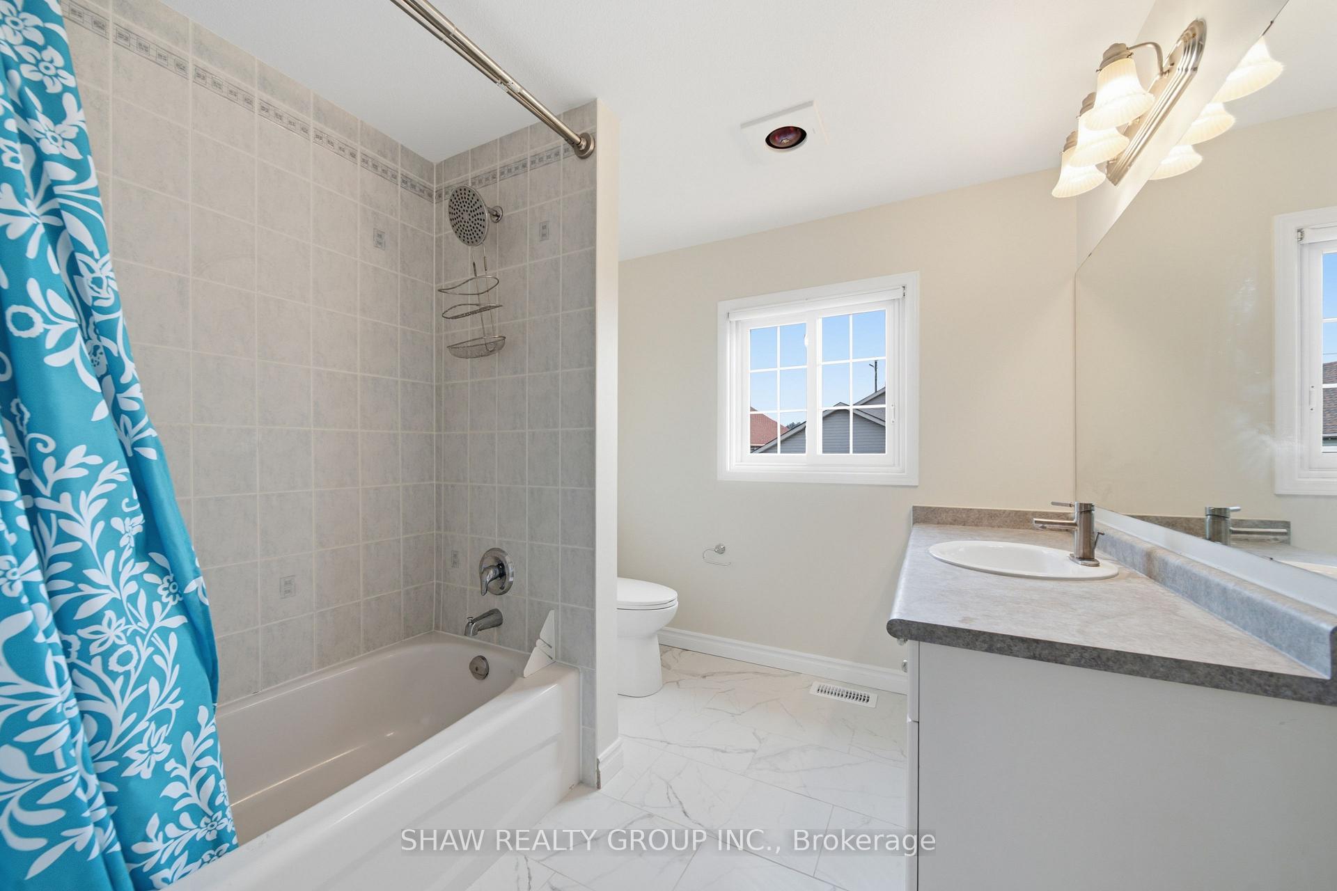 Photo 34 of 610 Violet Street, Waterloo, Columbia Forest/Clair Hills — HOMEH