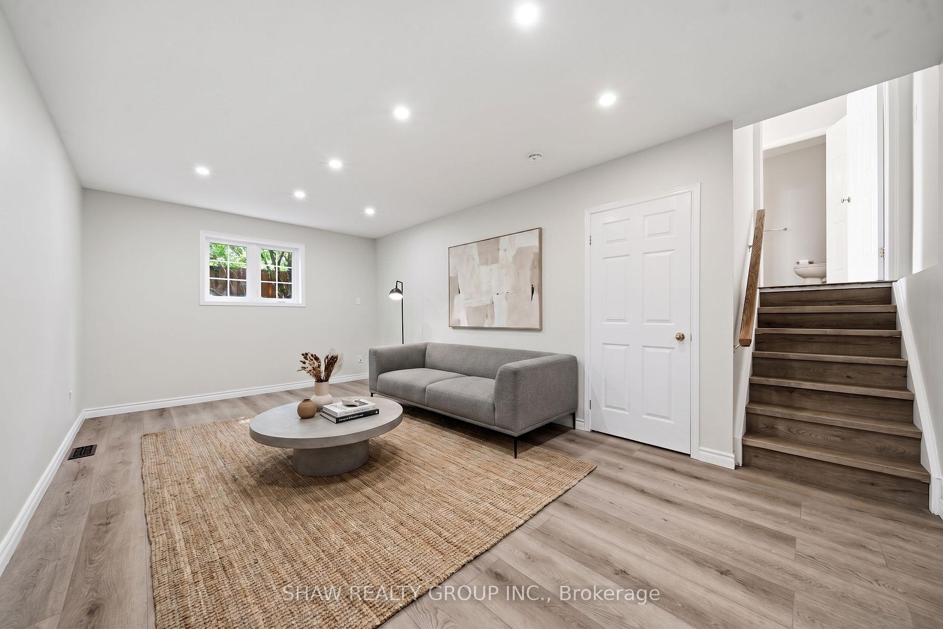 Photo 38 of 610 Violet Street, Waterloo, Columbia Forest/Clair Hills — HOMEH
