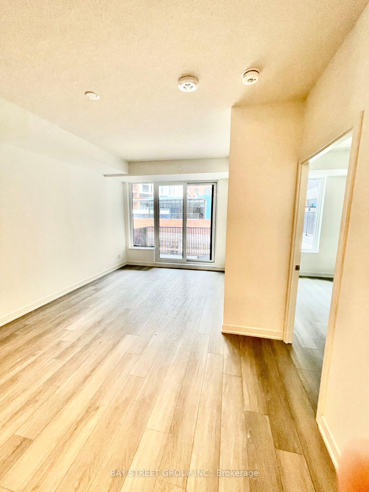 Photo 6 of Unit C-320, 38 Simcoe Promenade, Markham, Unionville — HOMEH
