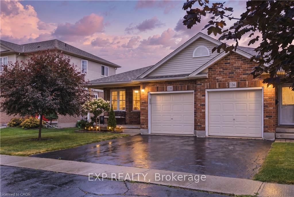 Photo 1 of 138 Stiefelmeyer Crescent, Wilmot, Baden — HOMEH
