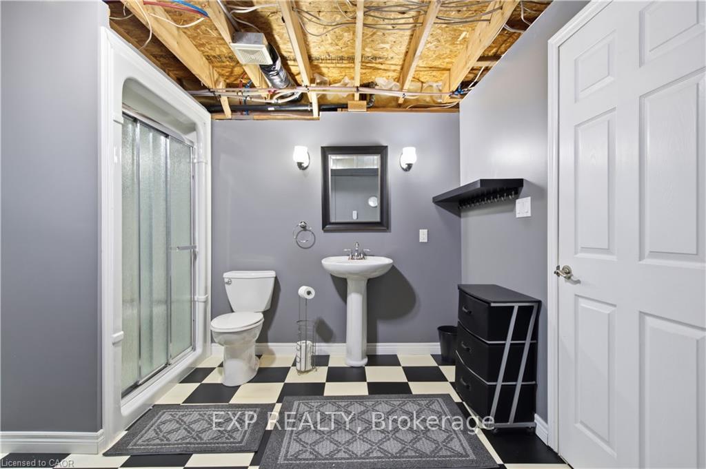 Photo 30 of 138 Stiefelmeyer Crescent, Wilmot, Baden — HOMEH