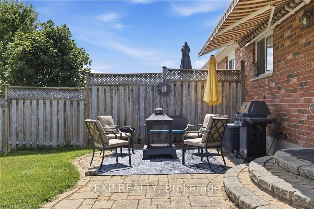 Photo 34 of 138 Stiefelmeyer Crescent, Wilmot, Baden — HOMEH