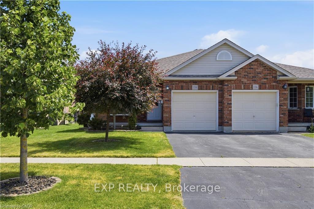 Photo 37 of 138 Stiefelmeyer Crescent, Wilmot, Baden — HOMEH