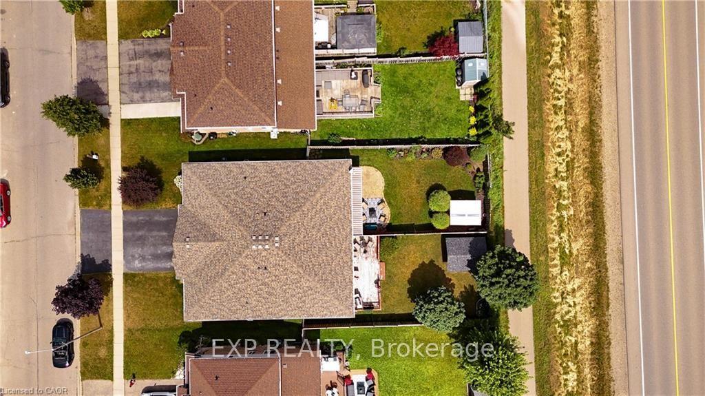 Photo 39 of 138 Stiefelmeyer Crescent, Wilmot, Baden — HOMEH