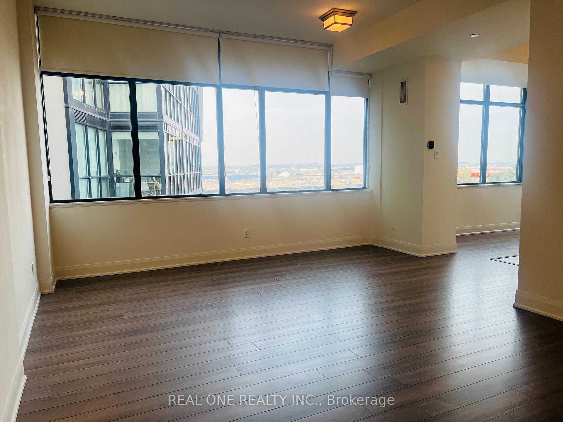 Photo 4 of Unit 505, 2900 Highway 7 West, Vaughan, Vaughan Corporate Centre — HOMEH