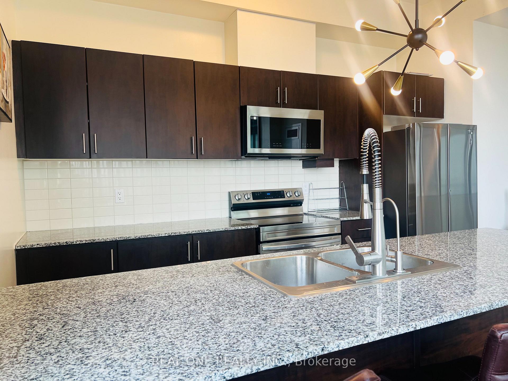 Photo 6 of Unit 505, 2900 Highway 7 West, Vaughan, Vaughan Corporate Centre — HOMEH