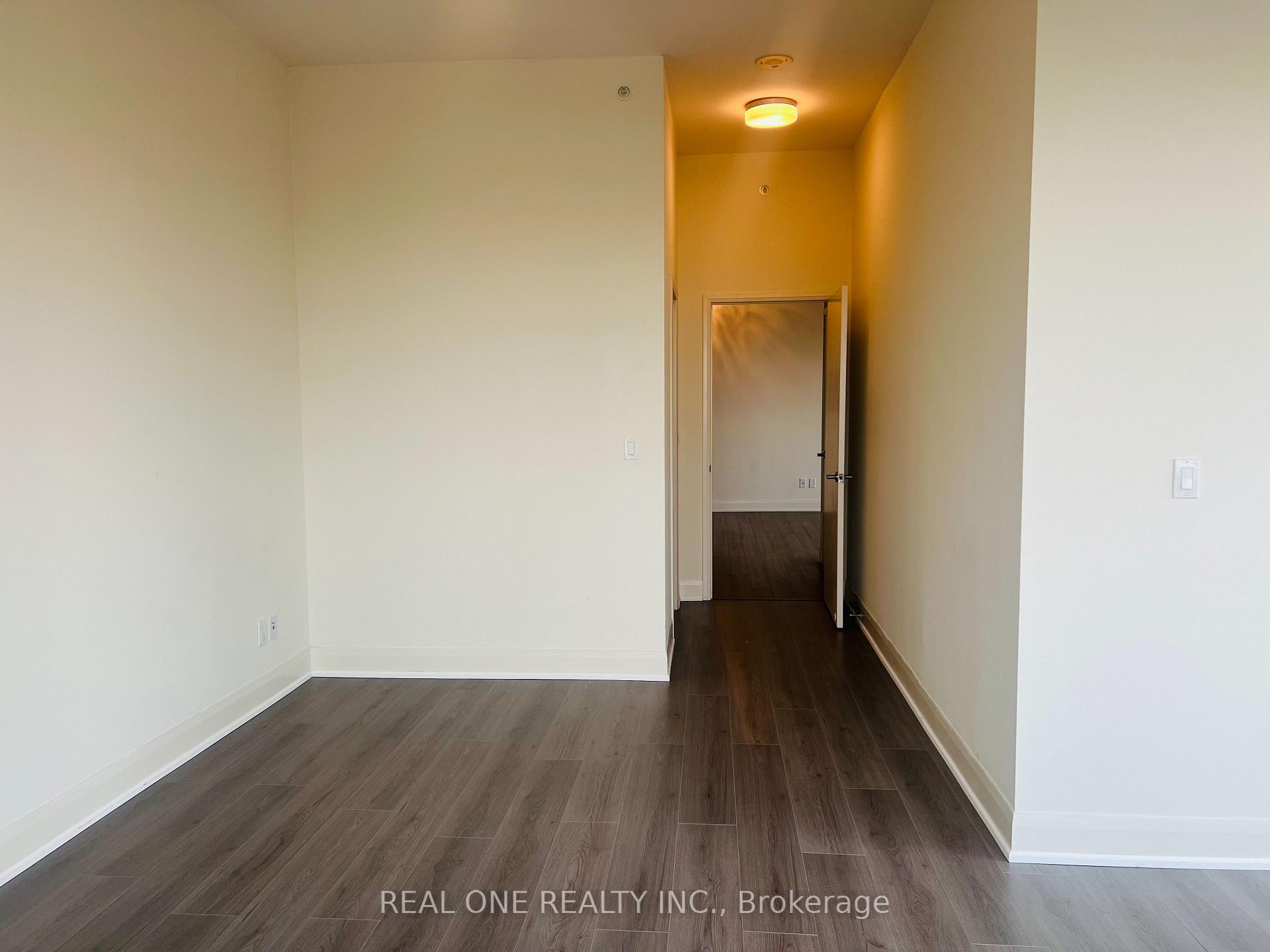 Photo 10 of Unit 505, 2900 Highway 7 West, Vaughan, Vaughan Corporate Centre — HOMEH