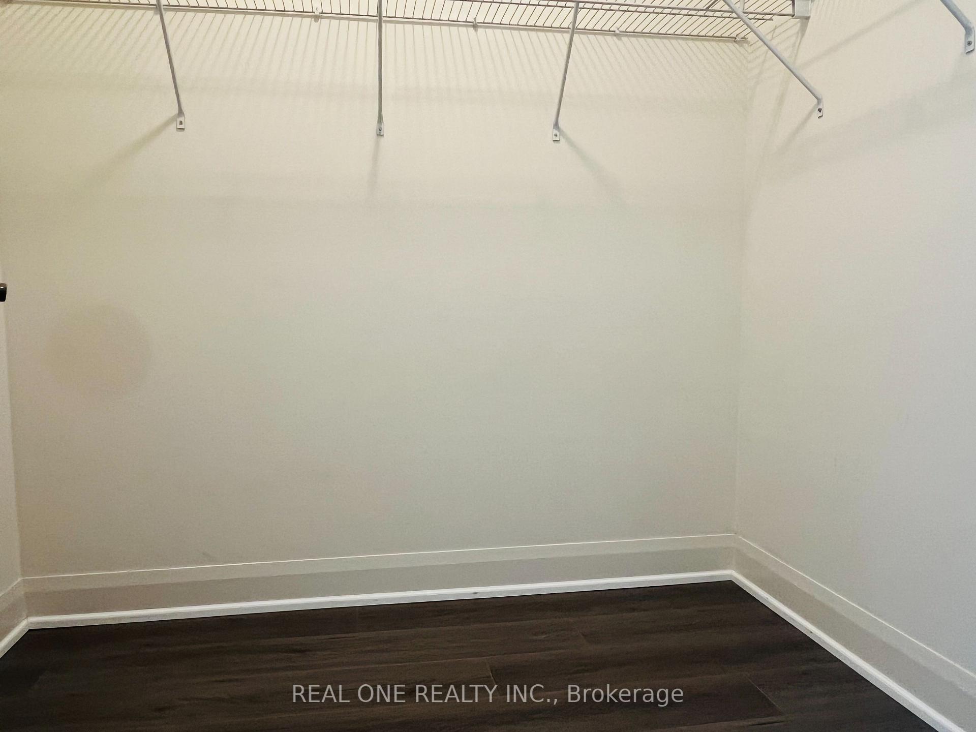 Photo 15 of Unit 505, 2900 Highway 7 West, Vaughan, Vaughan Corporate Centre — HOMEH