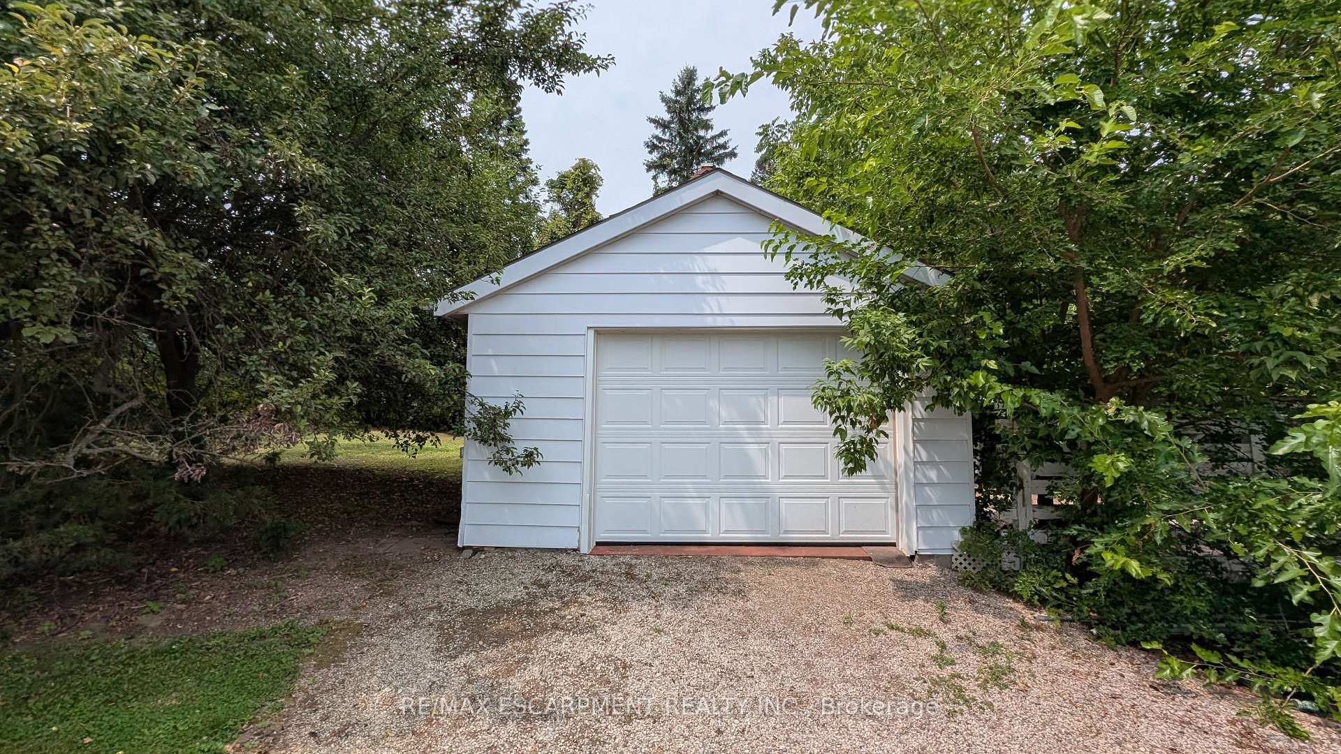Photo 16 of 127 Brant Road, Brant, Paris — HOMEH