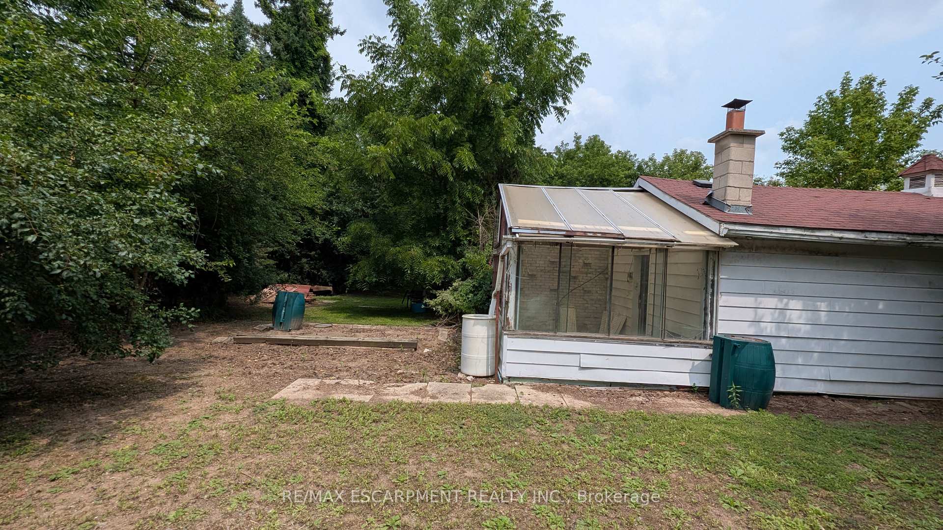 Photo 17 of 127 Brant Road, Brant, Paris — HOMEH